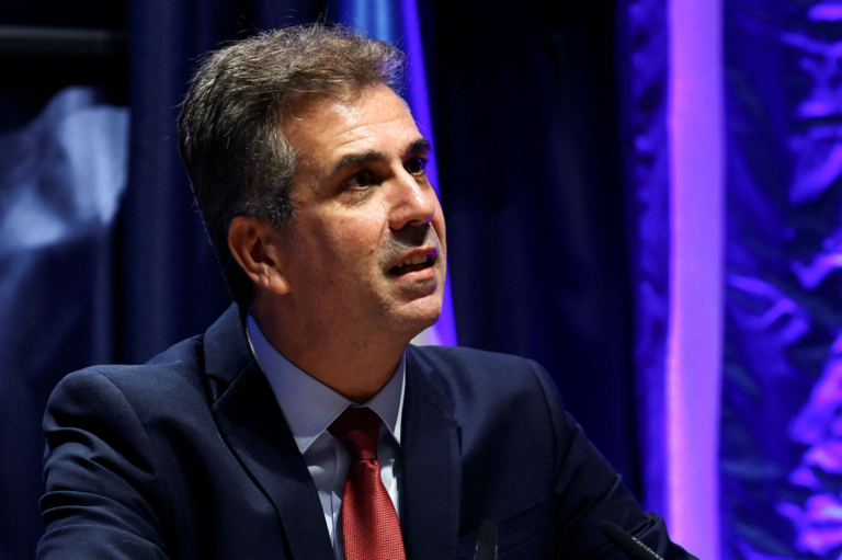 Fueling Progress: Energy Minister Eli Cohen’s Inspiring Visit to Karish Gas Rig